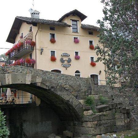 Hotel Cecchin Аоста Екстер'єр фото